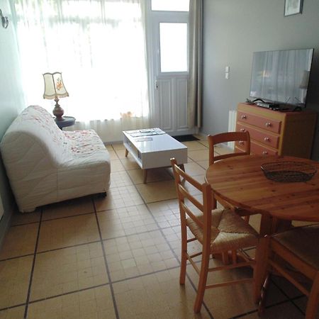 Appartement Entierement Renove Avec Wifi Tout A Pied Руайян Экстерьер фото