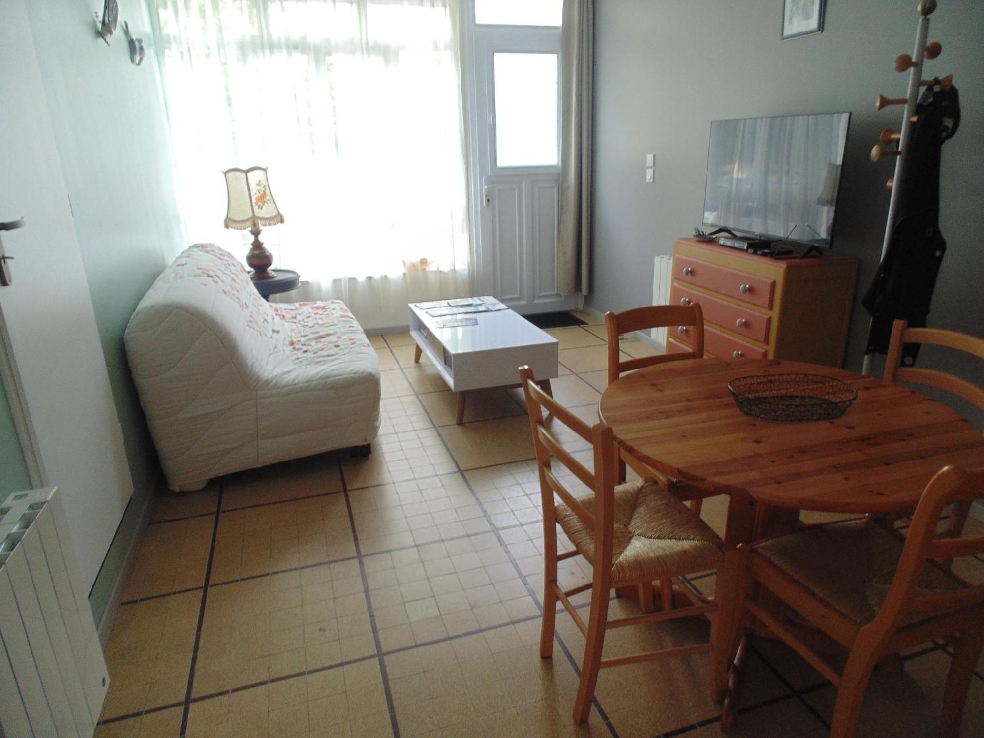 Appartement Entierement Renove Avec Wifi Tout A Pied Руайян Экстерьер фото